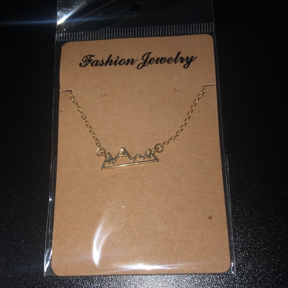 snow mountain necklace - Picture 2 of 2
